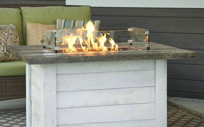Wood vs. Gas Fire Pits: What’s Best for Your Outdoor Space